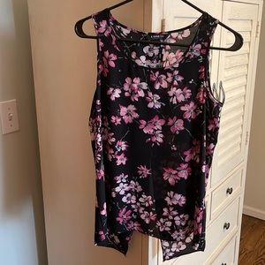 Women’s Floral Split Back Tank. EXPRESS SIZE SMALL.